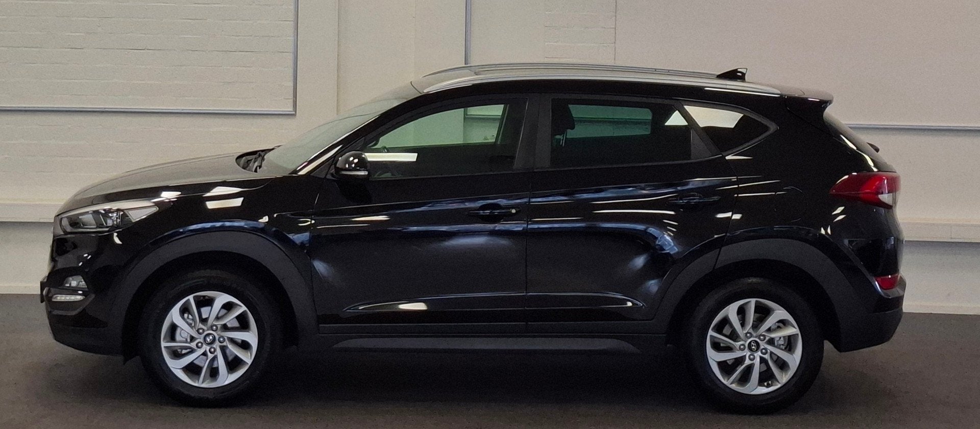 Hyundai Tucson 1.6 GDi i-Drive Navigatie Garantie Mooi! APK, Auto's, Voorwielaandrijving, Stof, Gebruikt, 4 cilinders