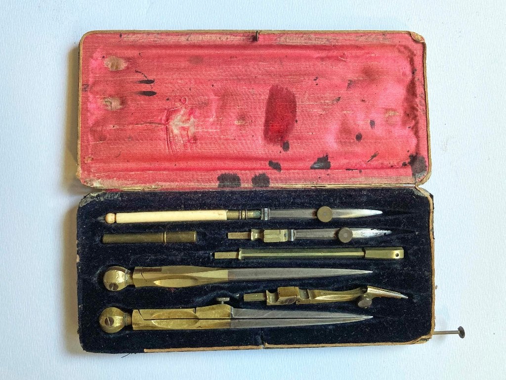 Antieke passerset in originele doos 18,5 x 8,7 cm, Ophalen of Verzenden
