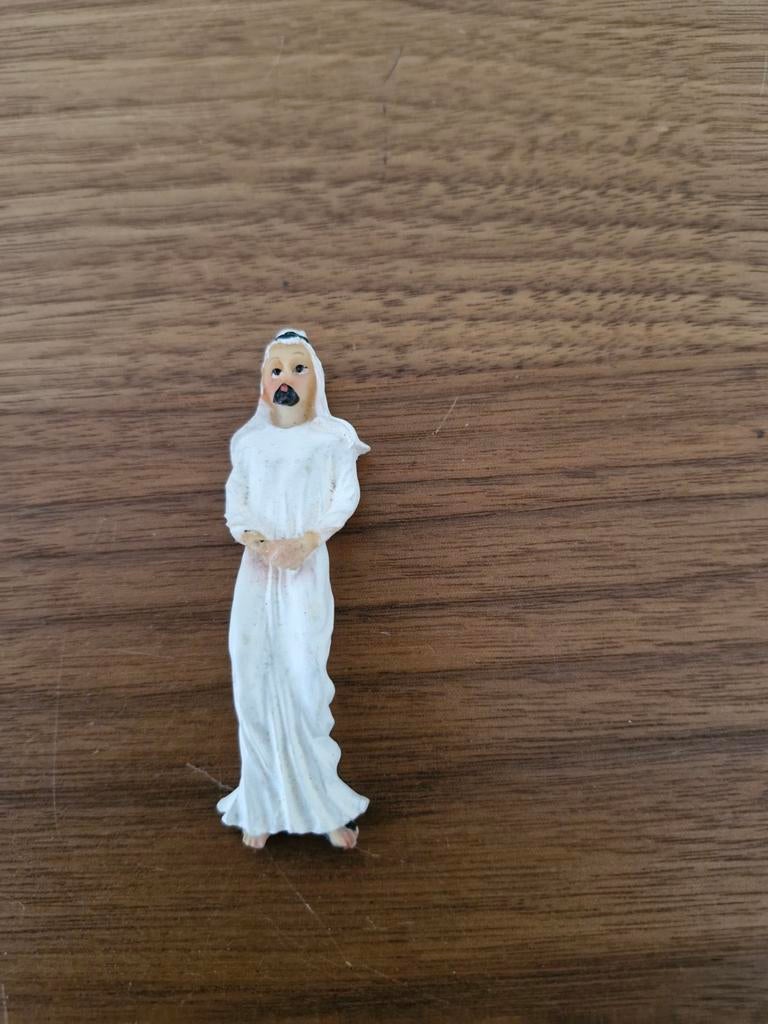 060 Figuur van een man in wit gewaad Koelkastmagneet, Ophalen of Verzenden