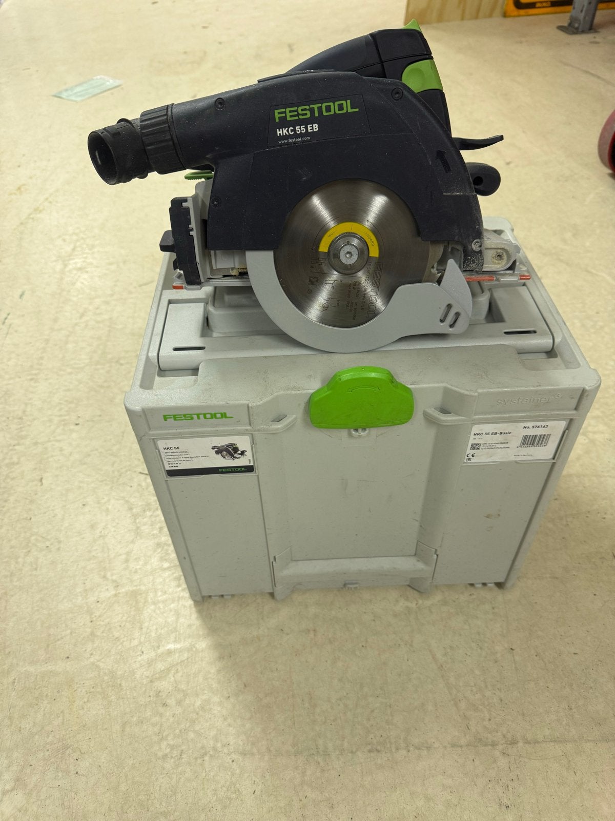 Festool HKC 55 EB Pendelkapzaag - Zo goed als nieuw, Ophalen of Verzenden, Zo goed als nieuw, Afkortzaag, 30 tot 70 mm