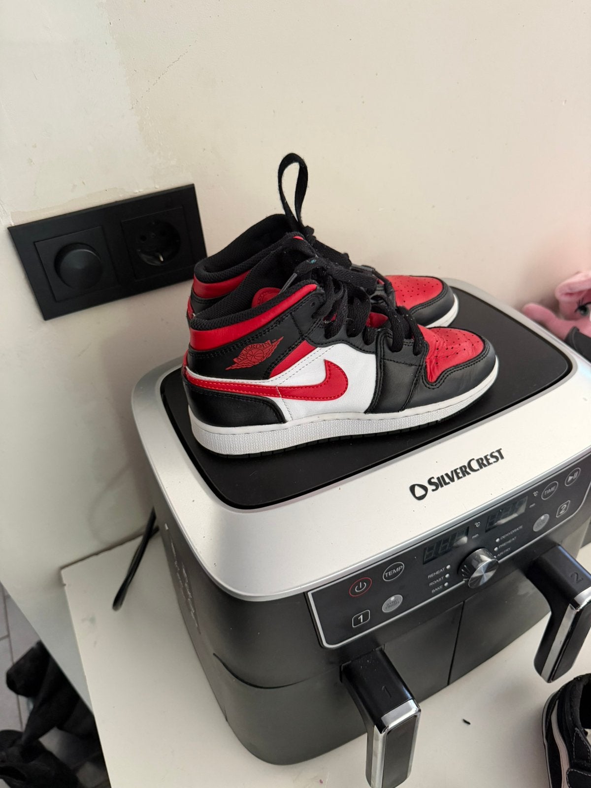 Nike air jordan maat 33,5 in goede staat, Kinderen en Baby's, Kinderkleding | Schoenen en Sokken, Ophalen of Verzenden, Gebruikt
