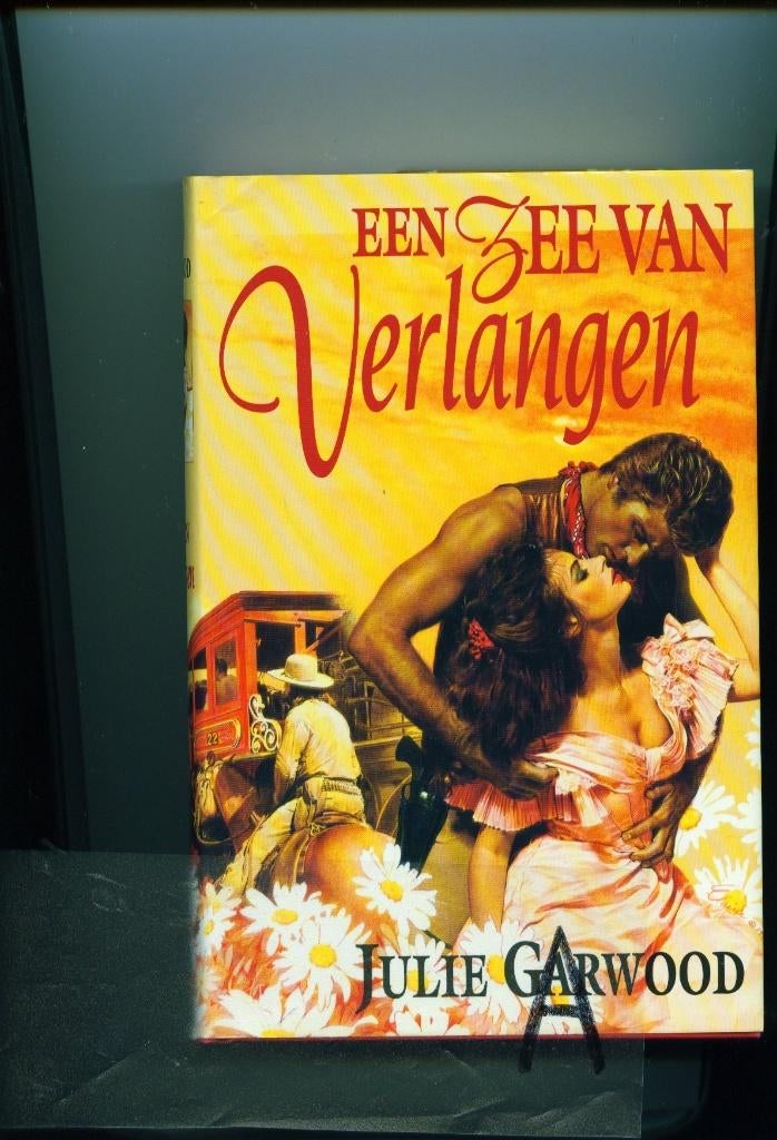 Julie Garwood- Een Zee van Verlangen- HC, Boeken, Historische romans, Zo goed als nieuw, Verzenden