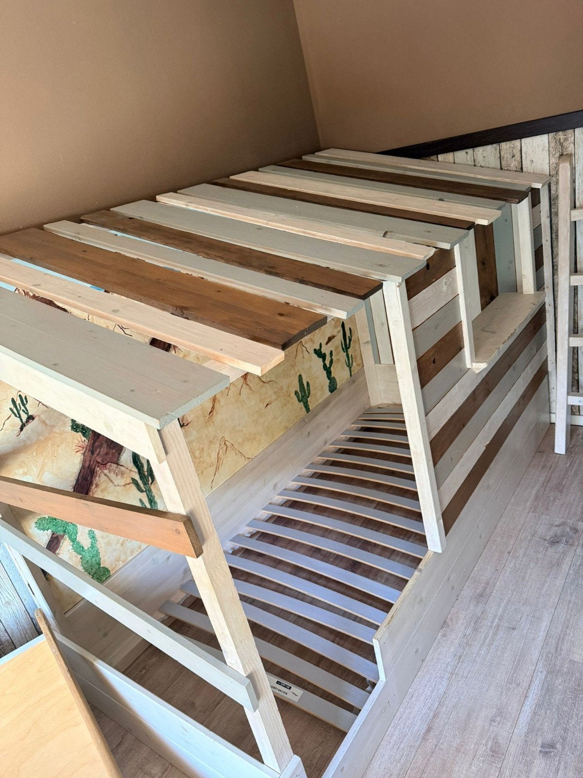 Leuke kinderbed 90x200, Gebruikt, Eenpersoons, Ophalen of Verzenden, 90 cm