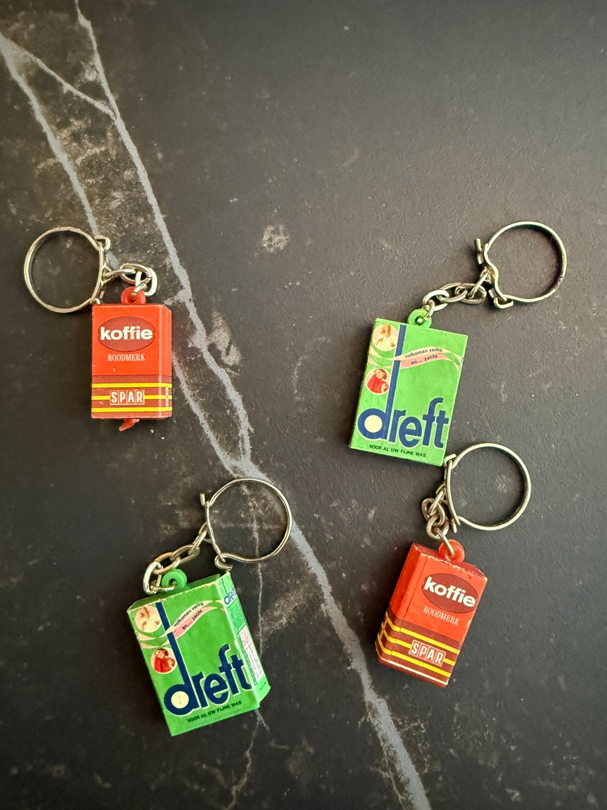 Prachtige sleutelhangers uit oude doos!!!!!, Ophalen of Verzenden, Zo goed als nieuw, Merk