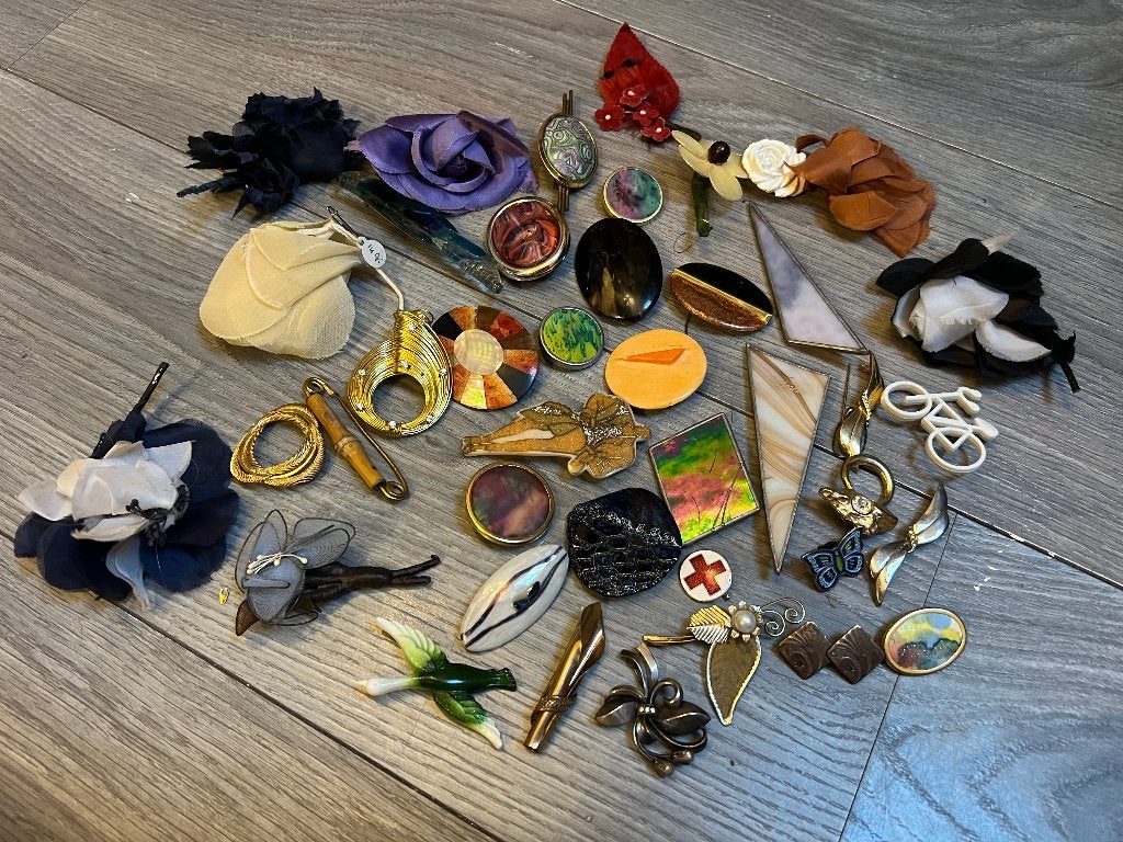 Vintage retro antieke partij broches corsages strass design, Overige materialen, 4 tot 7 cm, Overige kleuren, Zo goed als nieuw