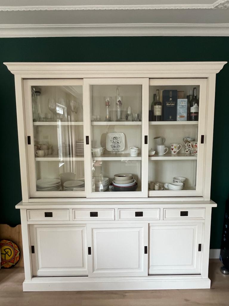 Mooie witte buffetkast met schuifdeuren, Huis en Inrichting, Kasten | Buffetkasten, Ophalen, Gebruikt, Met lade(s), 150 tot 200 cm