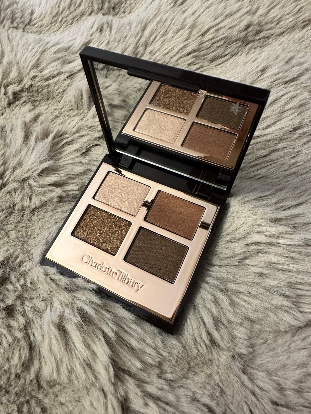 Nieuw! Charlotte Tilbury palette The Bella Sofia, Ophalen of Verzenden, Zo goed als nieuw, Overige kleuren, Ogen