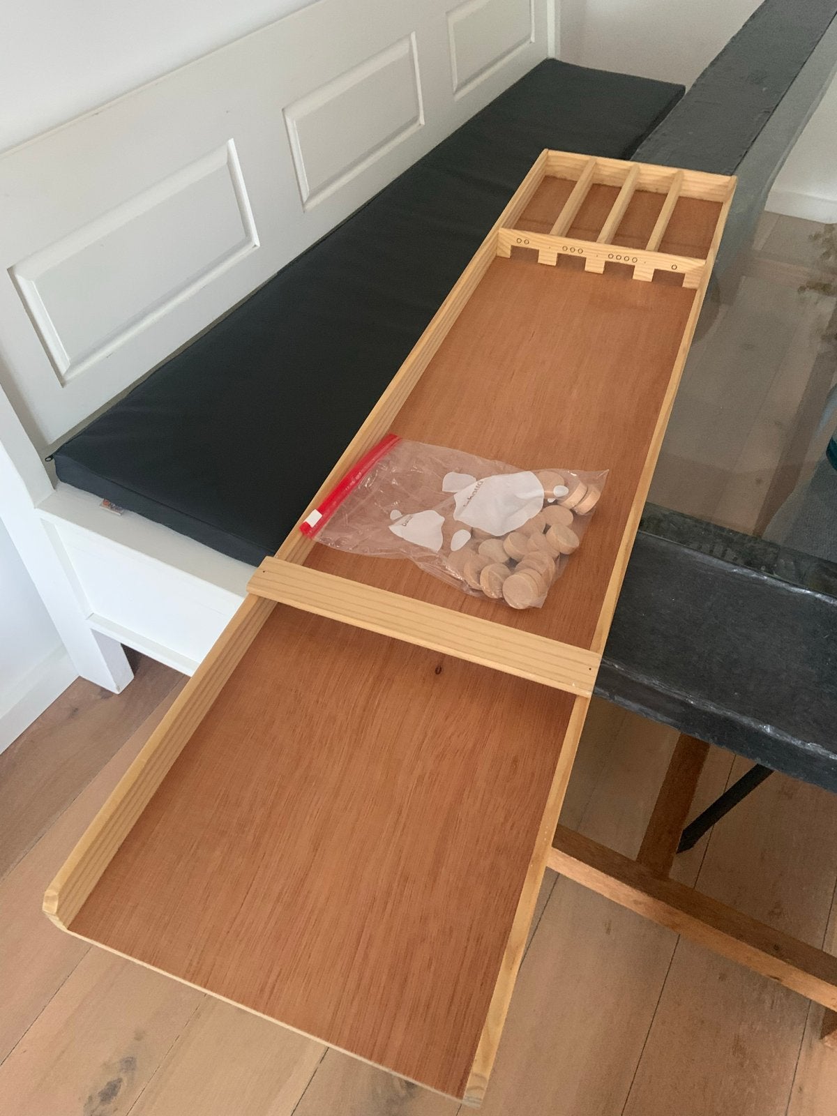 Houten kinder sjoelbak, Hobby en Vrije tijd, Gezelschapsspellen | Overige, Een of twee spelers, Ophalen, Gebruikt