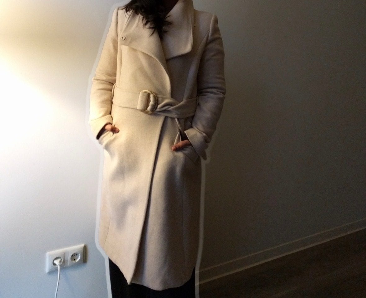 Stijlvolle beige wollen jas met ceintuur, Ophalen, Beige, Zo goed als nieuw, Maat 36 (S)