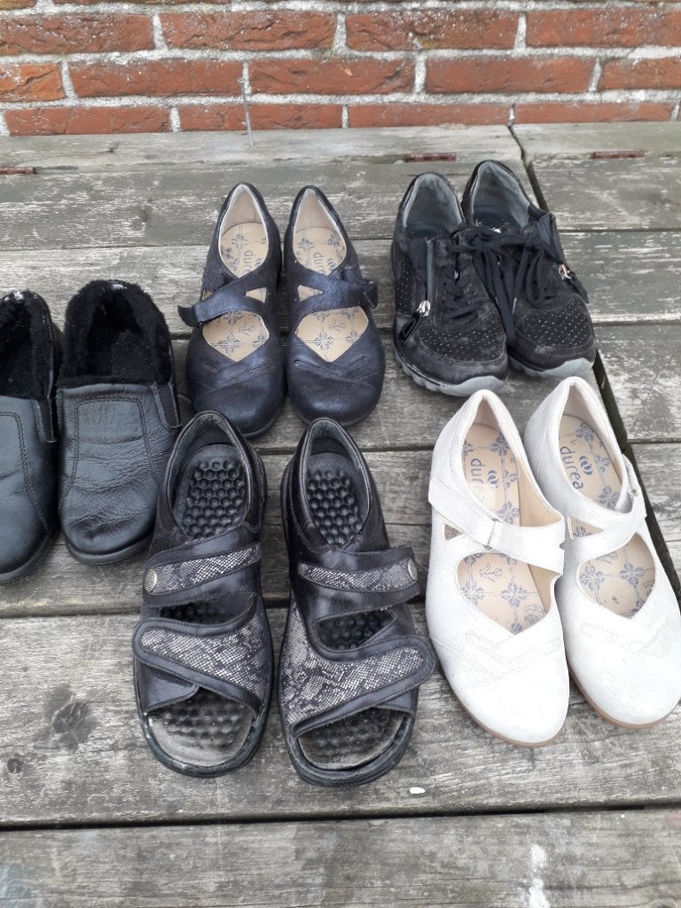 Dames schoenen, Schoenen met lage hakken, Zwart, Ophalen of Verzenden, Zo goed als nieuw