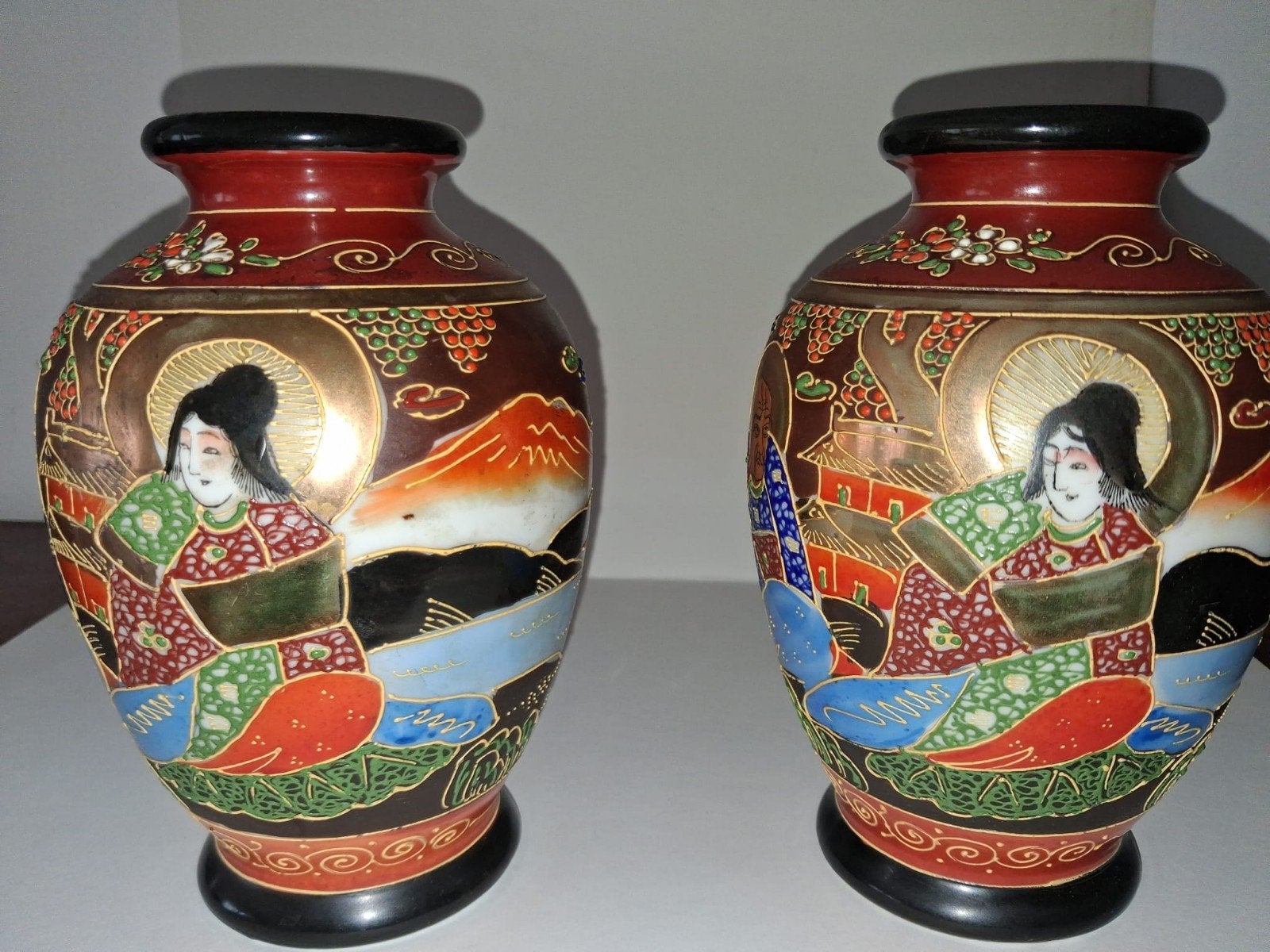 Set van 2 antieke Japanse Satsuma vazen met figuren, Ophalen of Verzenden