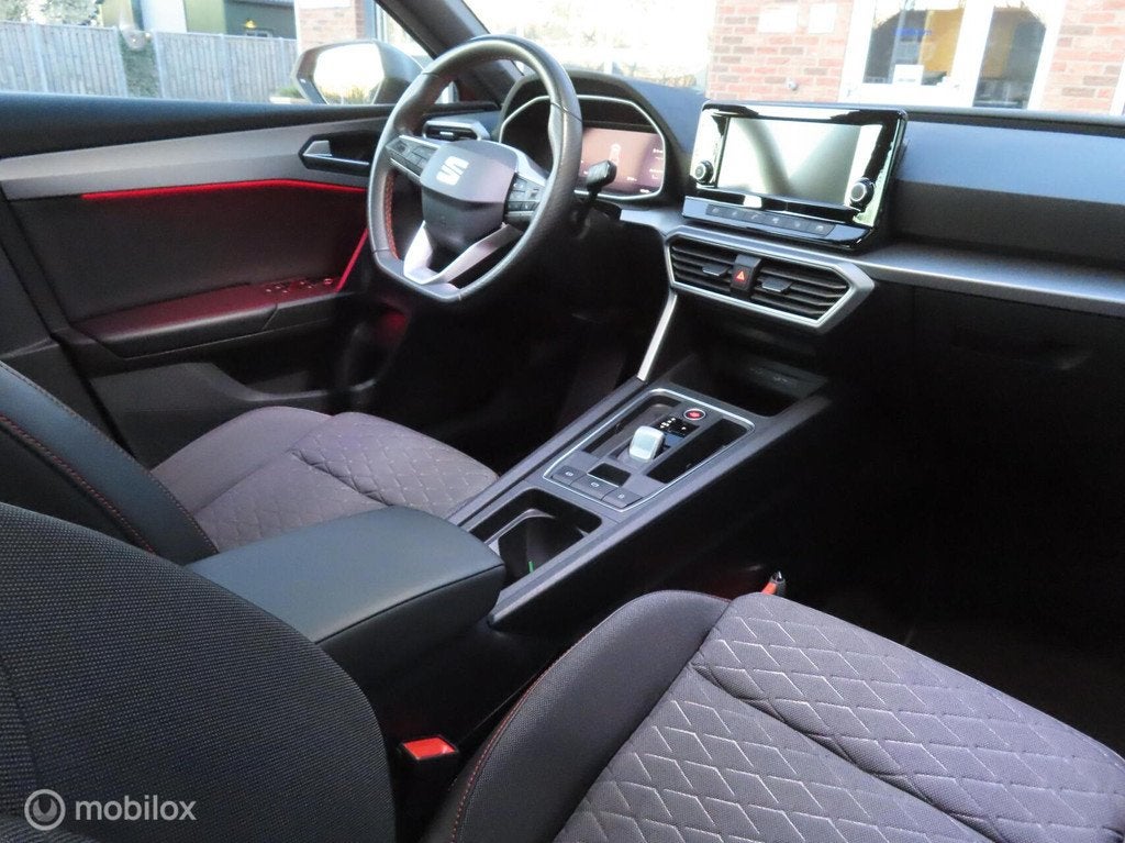 Seat Leon 1.5 eTSI FR Business Intense|Keyless entry/go|Sfee, Euro 6, 4 cilinders, 150 pk, Leon