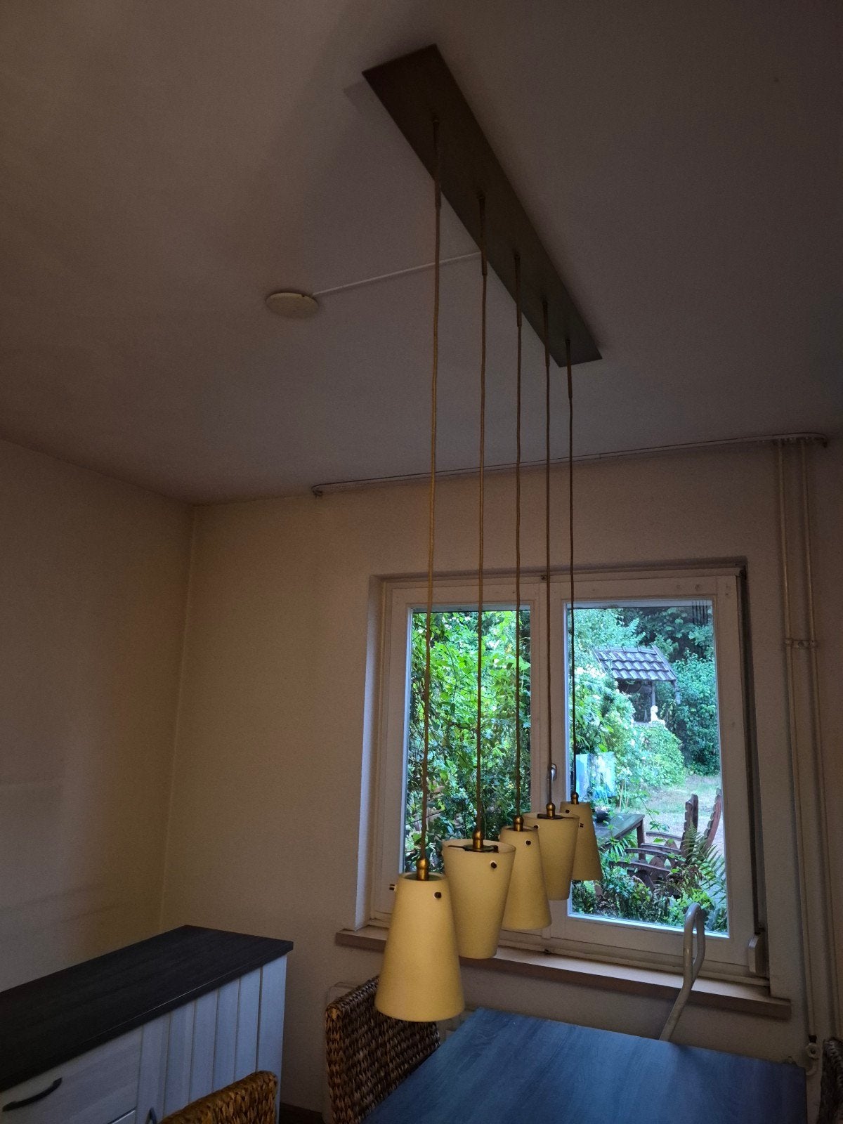 hanglamp, Ophalen