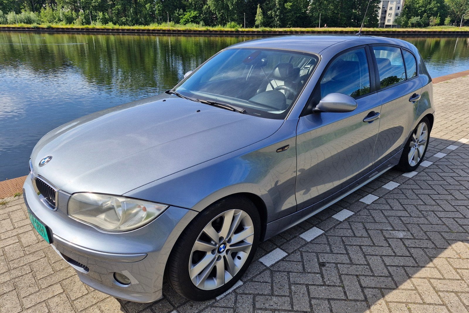 120i High Executive inruil en garantie mogelijk, 1-Serie, Achterwielaandrijving, 1995 cc, Zwart