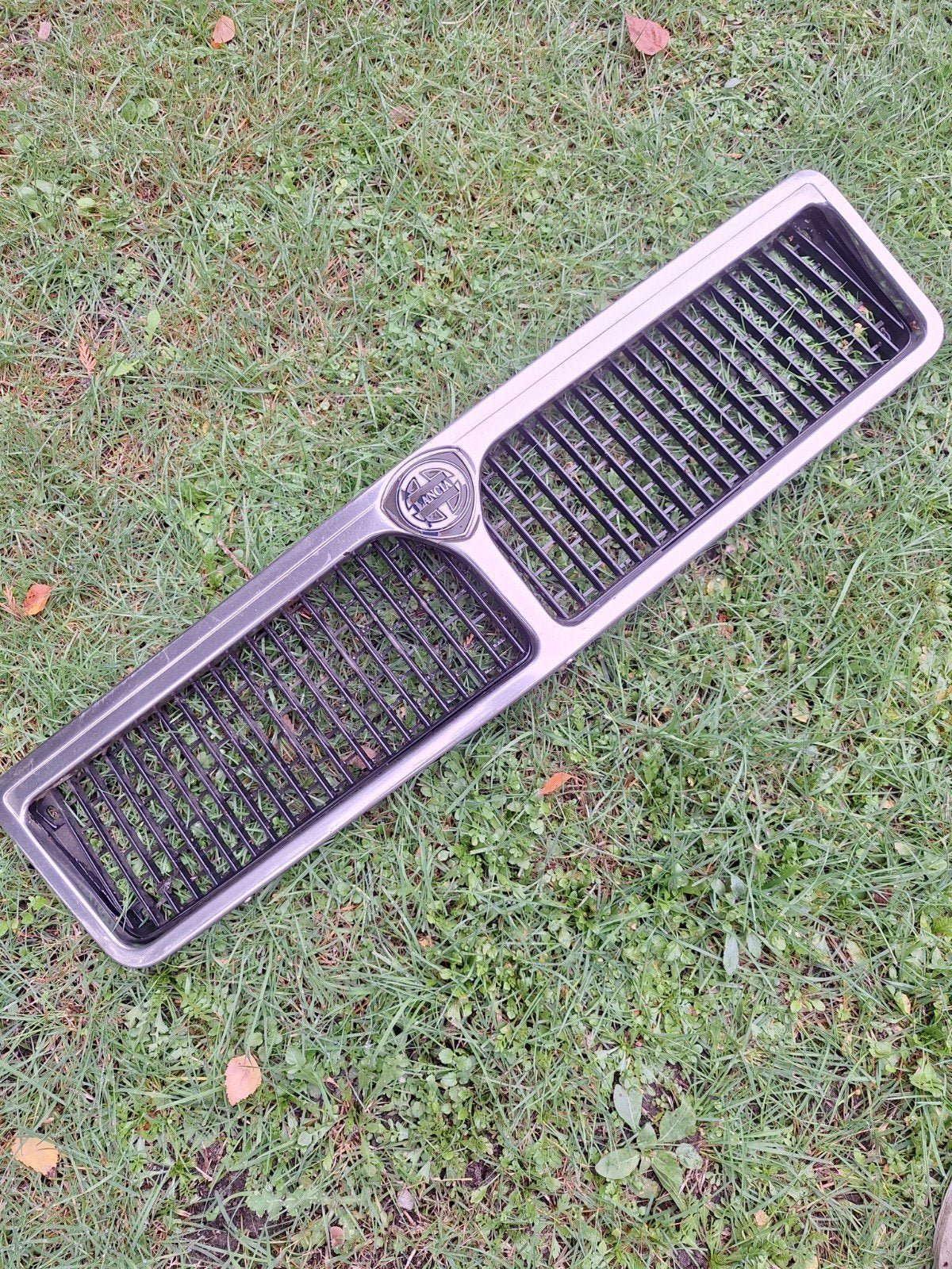 Lancia grille - Gebruikt, Ophalen of Verzenden, Gebruikt, Lancia
