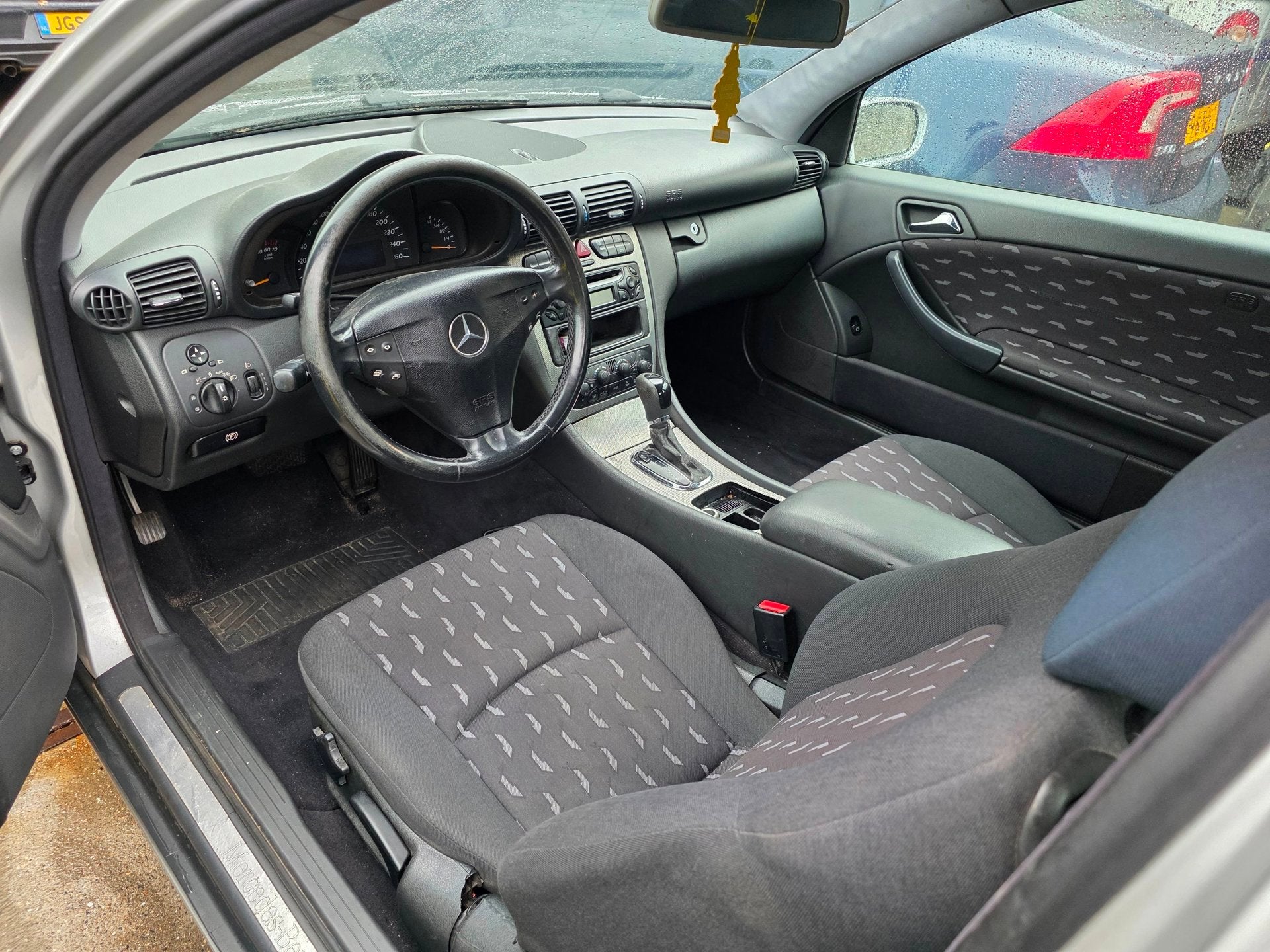 Mercedes-Benz C-klasse Sportcoupé 180, Auto's, Automaat, Gebruikt, 4 cilinders, 129 pk