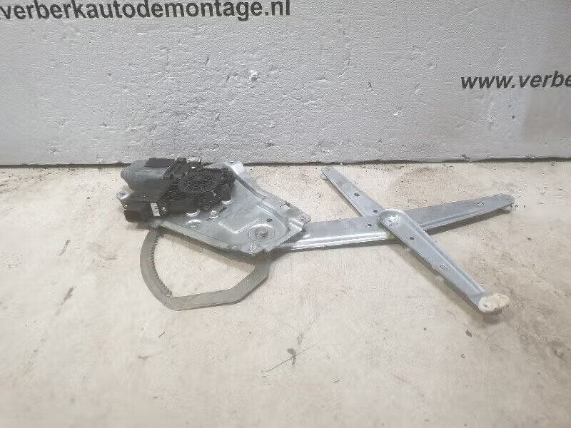 RAAMMECHANIEK ELEK RECHTS VOOR Opel Omega B (25 / 26 / 27), Gebruikt, Brose SE, Opel, Ophalen of Verzenden