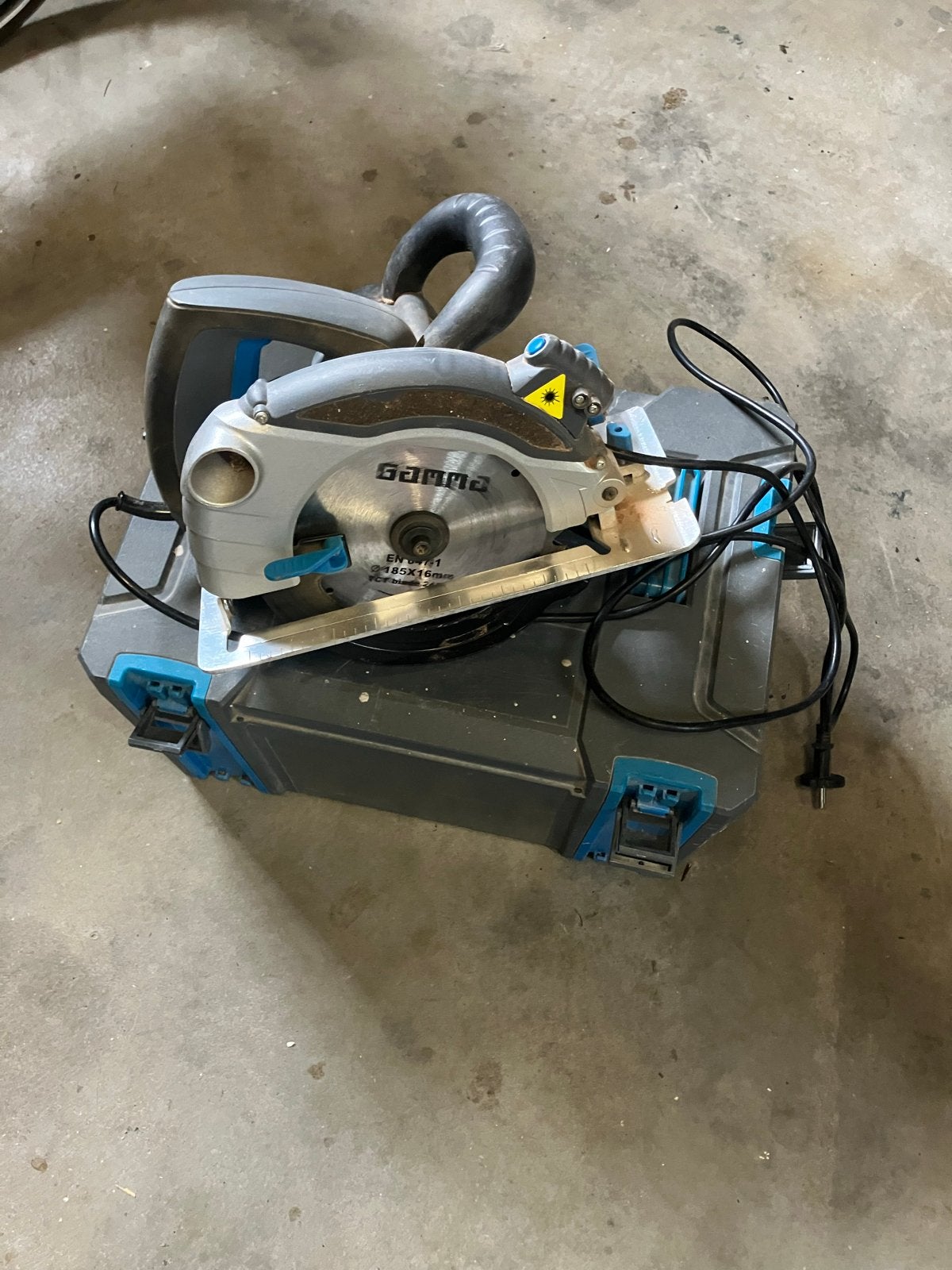 Cirkelzaag CS13-185 - Krachtige 1300W zaag, Ophalen, Gebruikt, Cirkelzaag, 70 mm of meer