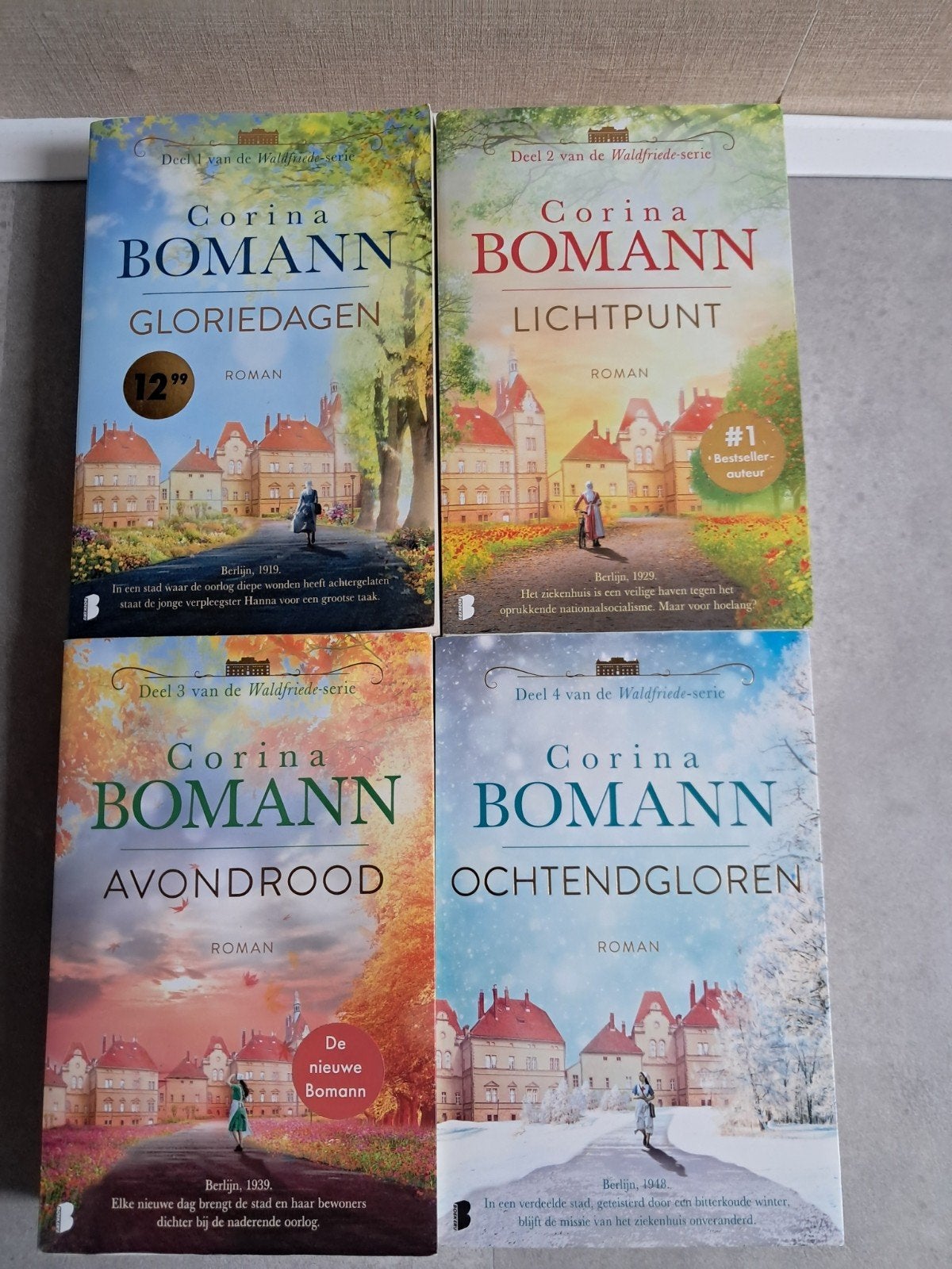 Corina Bomann - De Waldfriede-serie (deel 1-4), Ophalen of Verzenden, Gelezen, Corina Bomann, Nederland