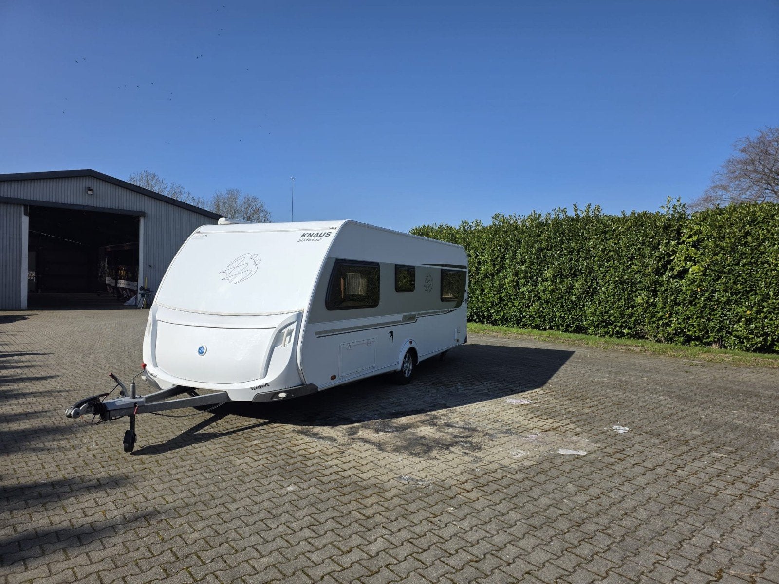 Knaus Südwind | 2013 | BOVAG 2026 | Airco, mover, luifel, Omvormbare zithoek, Rondzit, 7 tot 8 meter, Bedrijf