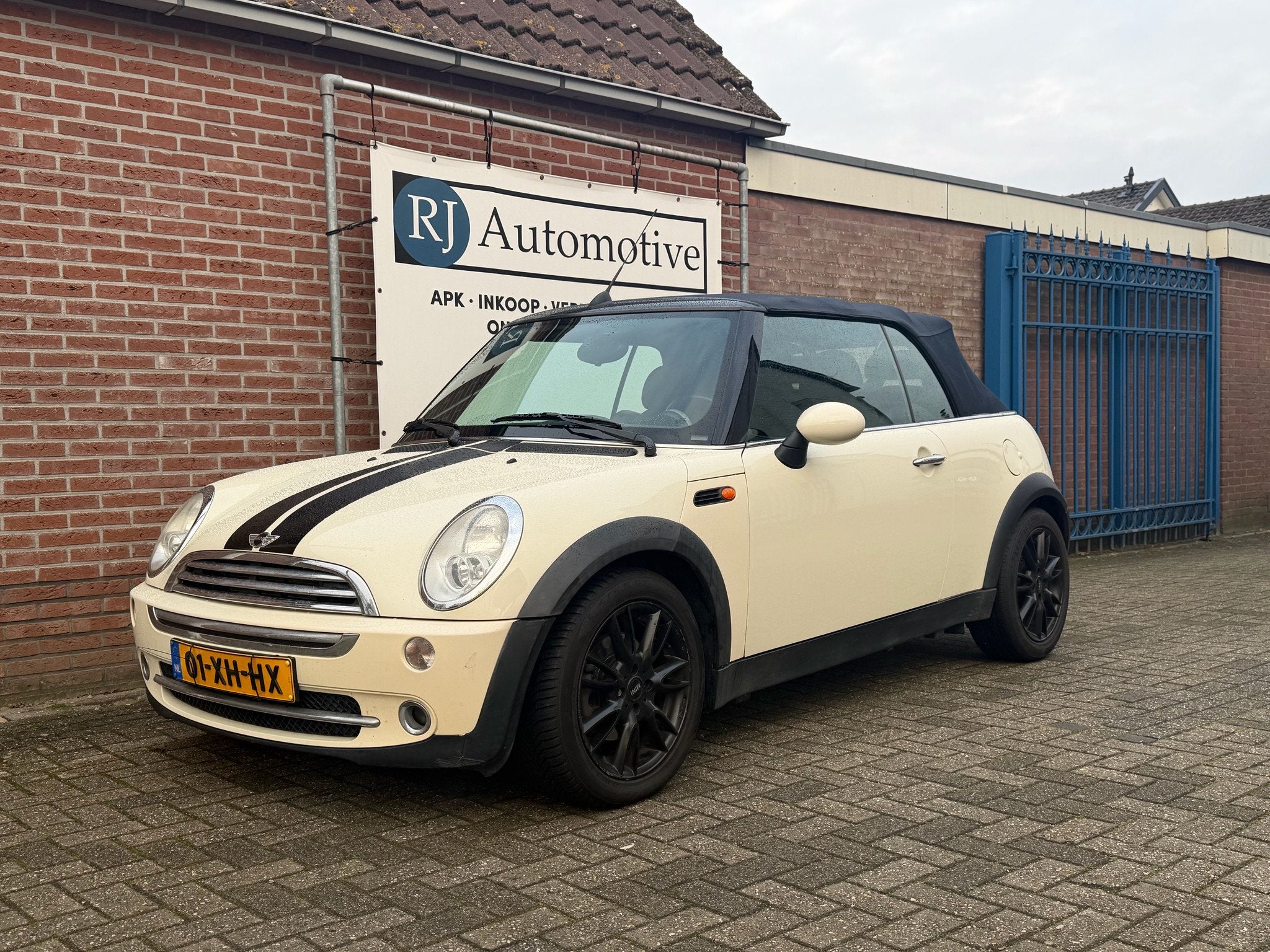 MINI Cooper 1.6 Cooper Pepper (bj 2007), Stoelverwarming, Gebruikt, 4 cilinders, Cabriolet