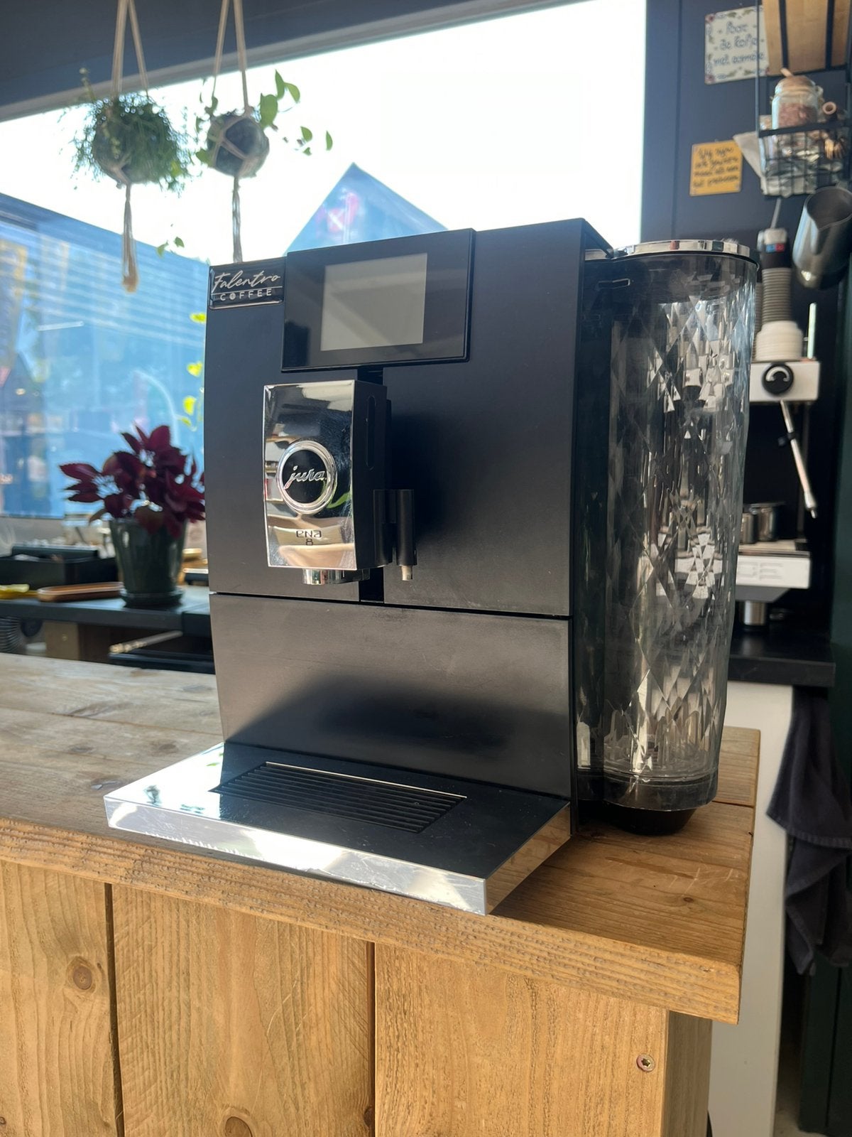 Jura ENA 8 Touch - Refurbished - Garantie, Witgoed en Apparatuur, Koffiezetapparaten, Jura, 10 kopjes of meer, Jura, Afneembaar waterreservoir