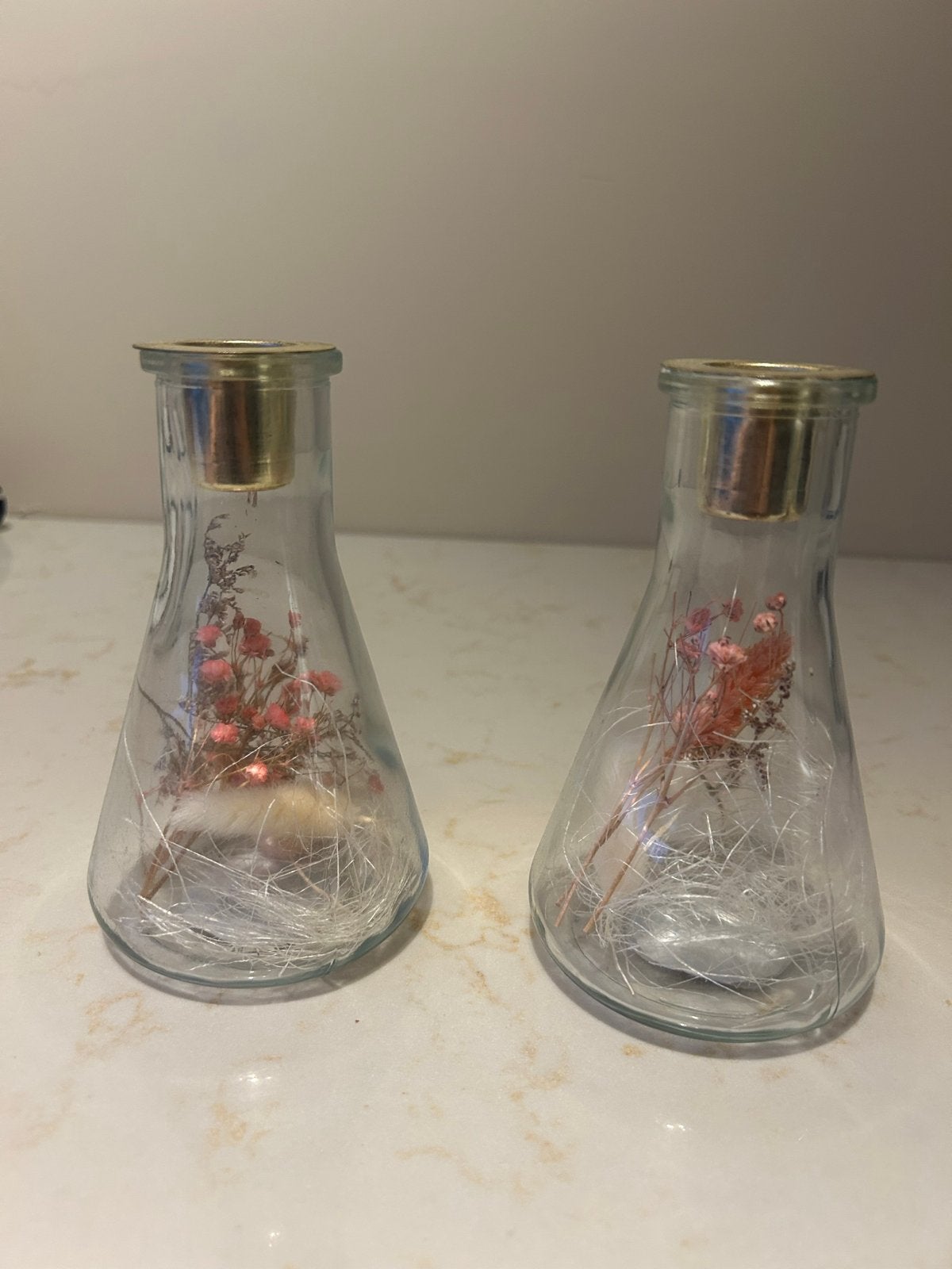 Set van 2 glazen kandelaren met droogbloemen, Meerkleurig, Ophalen of Verzenden, Kandelaar, Glas