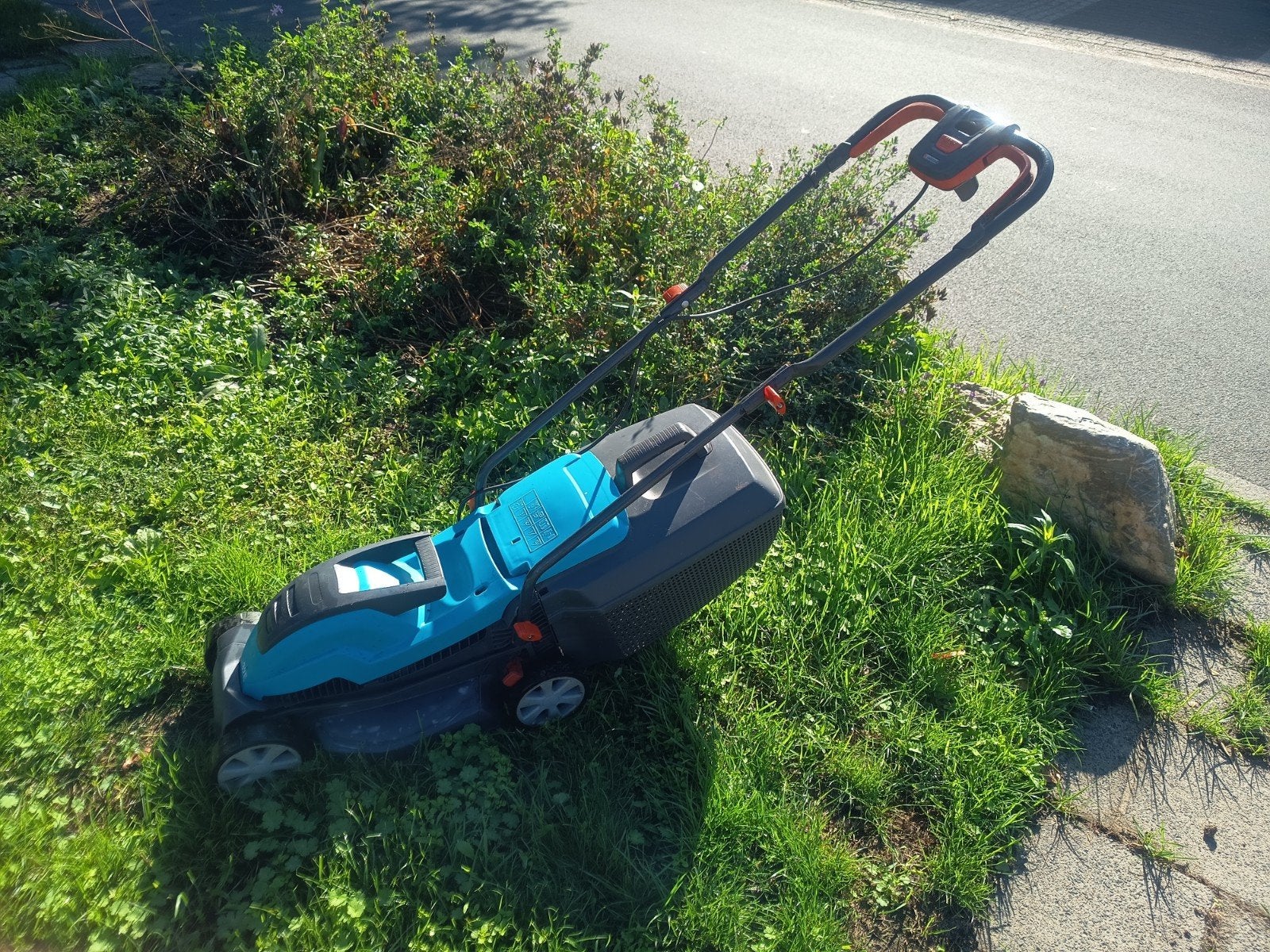 Gardena Elektrische Grasmaaier 32E - Zo goed als nieuw, Ophalen, Cirkelmaaier, Elektrische grasmaaier, Zo goed als nieuw