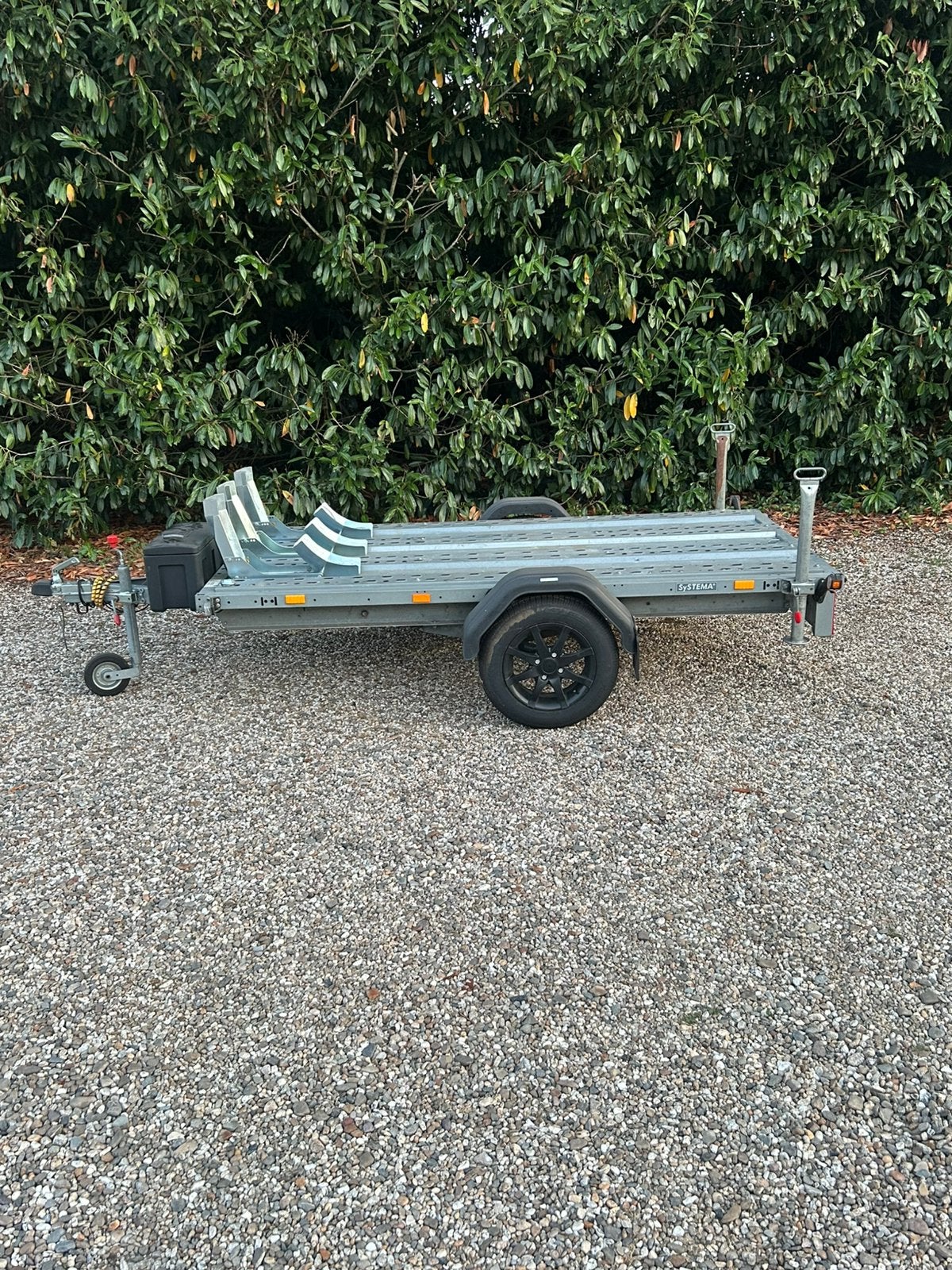 Motor aanhanger, Ophalen, Zo goed als nieuw