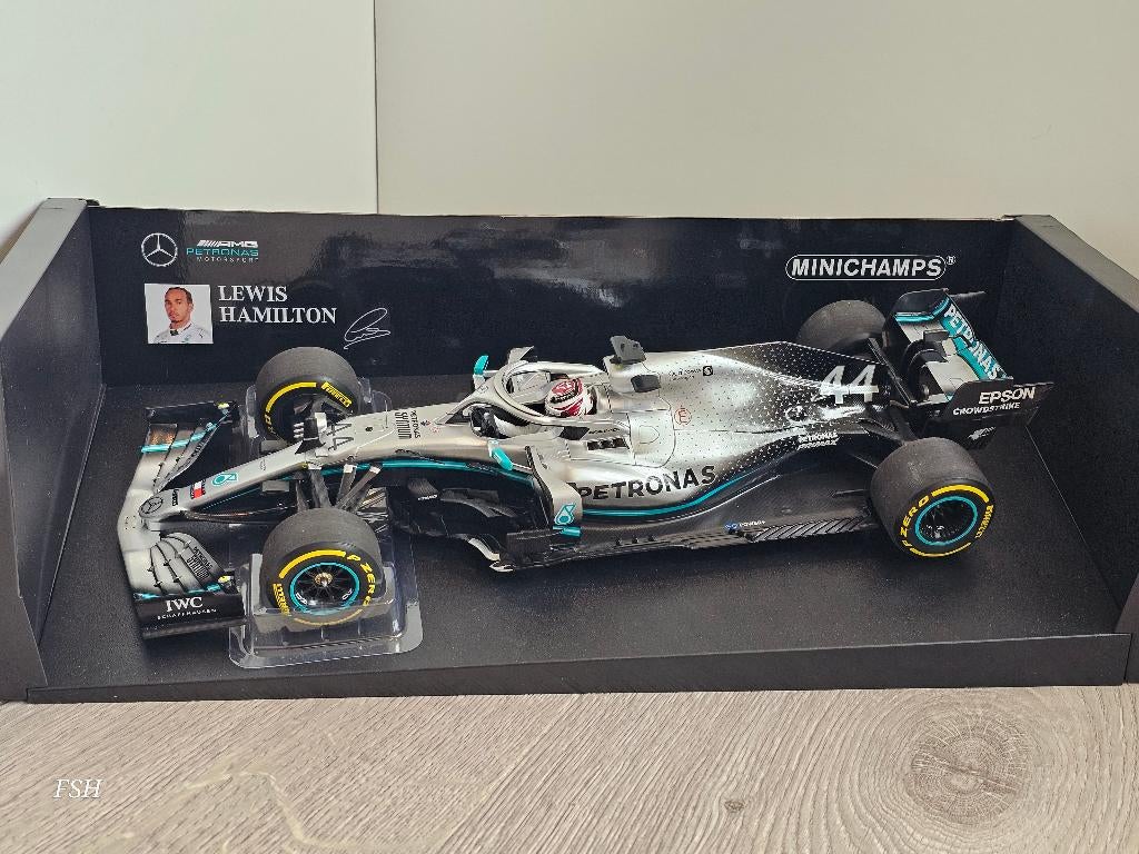 Mercedes W10, L. Hamilton # 44, 2019. Minichamps. TOPMODEL, Ophalen of Verzenden, Zo goed als nieuw, Auto, MiniChamps