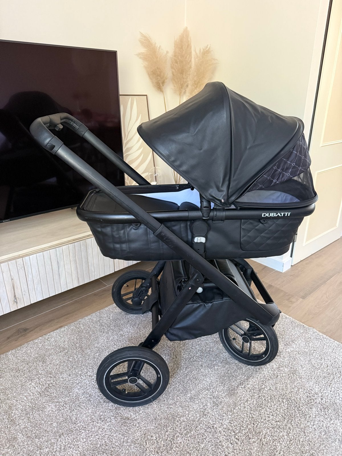 Zeer nette Dubatti kinderwagen met alle accessoires, Kinderen en Baby's, Kinderwagens en Combinaties, Gebruikt, Met reiswieg, Ophalen