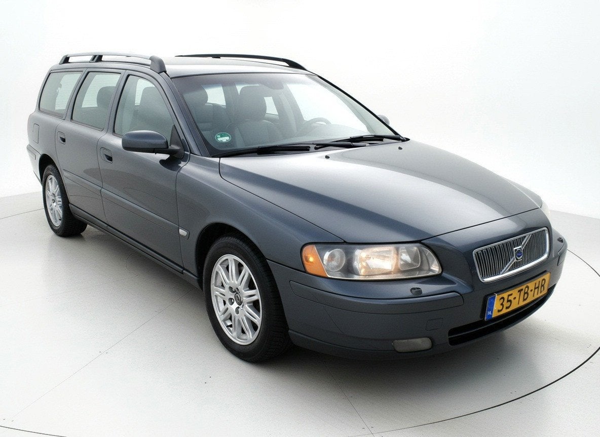 Volvo V70 2.4 Edition II Leder-Cruise-Trekhaak, Auto's, Zwart, 1498 kg, 2435 cc, Zilver of Grijs