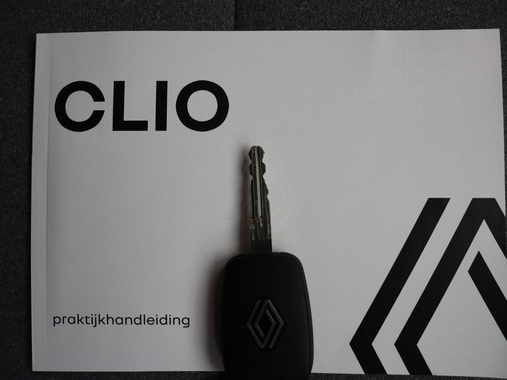 Renault Clio TCe 90pk GPF evolution | Lichtmetalen velgen |, Auto's, Voorwielaandrijving, Stof, Origineel Nederlands, Bedrijf
