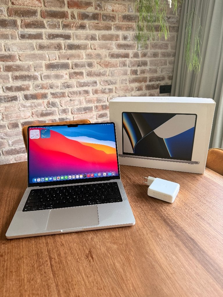 MacBook Pro 2021 14" M1 Max, 32GB, 1TB **NIEUWE BATTERIJ**, Computers en Software, 1 TB of meer, Overige groottes, Zo goed als nieuw
