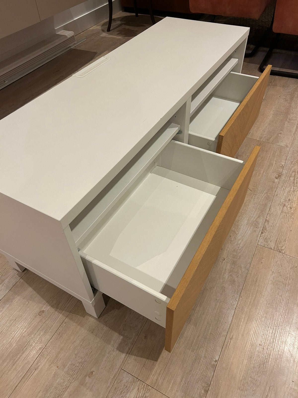 Tv meubel, Ophalen, Gebruikt, 100 tot 150 cm, Minder dan 100 cm