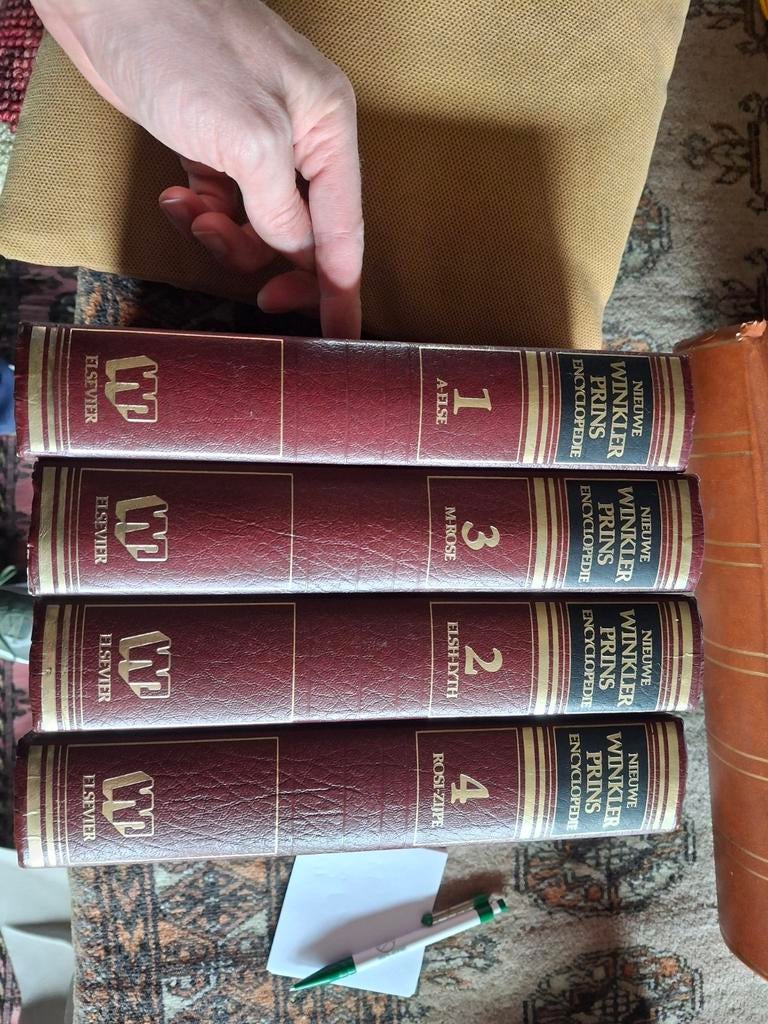 Nieuwe Winkler Prins Encyclopedie - Complete Serie, Boeken, Ophalen of Verzenden, Algemeen