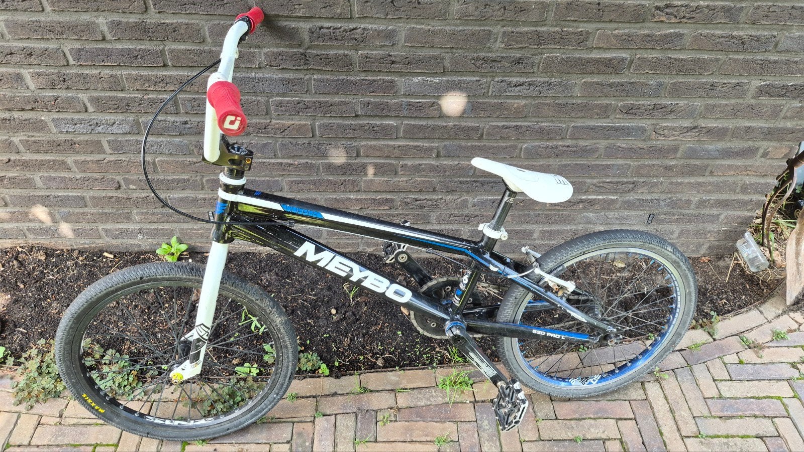 Meybo 530 Pro L Crossfietsje, Ophalen, Velgrem, Meybo, Aluminium