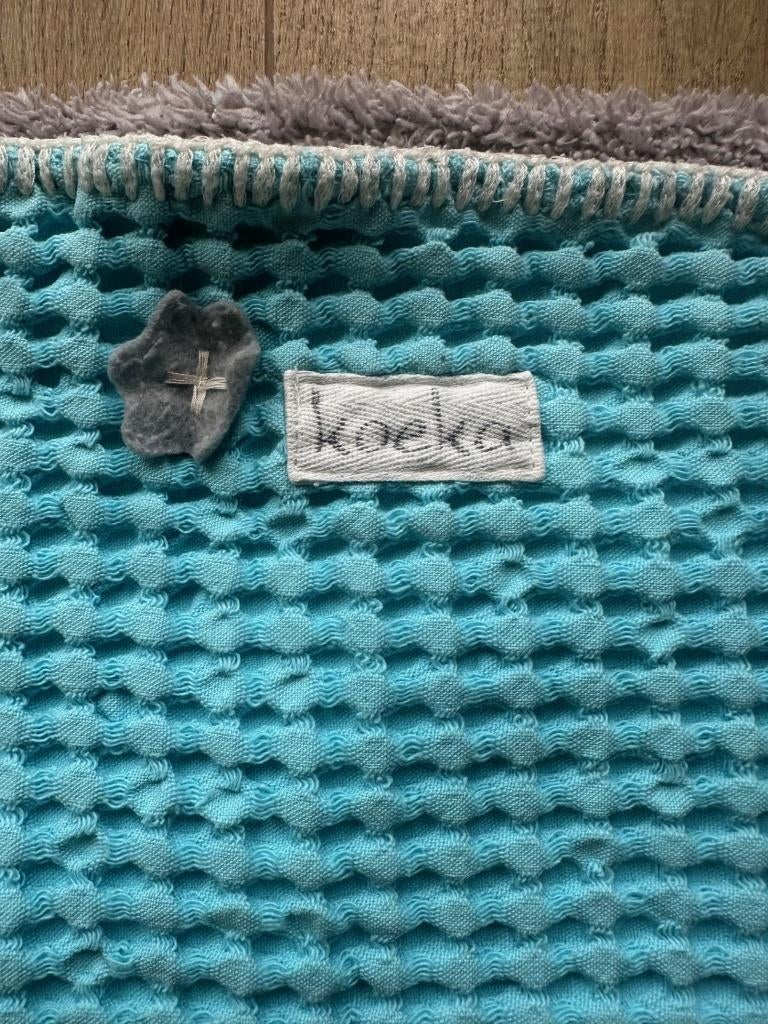 Koeka teddy deken voor ledikant, Ophalen of Verzenden, Zo goed als nieuw, 100 cm of meer, Deken