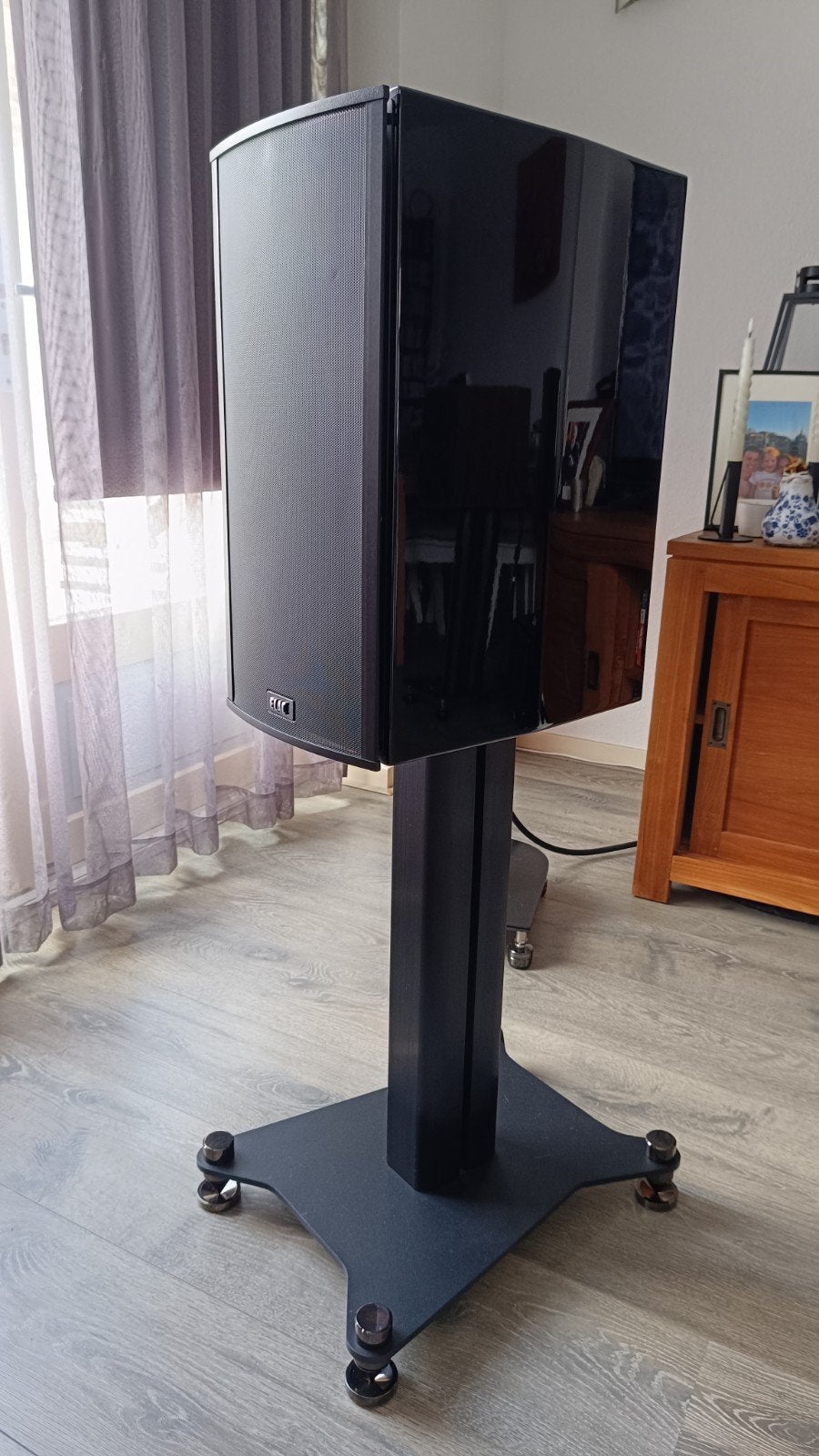 ELAC Adante AS-61 incl. Originele Stands., Ophalen, Zo goed als nieuw, Speakerset, Overige merken
