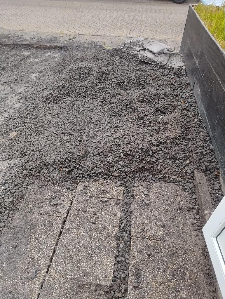 MOET WEG: Basalt split of Ardenner split; grijs; Gratis, Ophalen, Gebruikt, Antraciet, Split