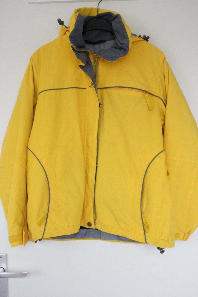 Helly Hansen wintersport jas maat M, Maat 38/40 (M), Helly hansen, Ophalen of Verzenden, Jack