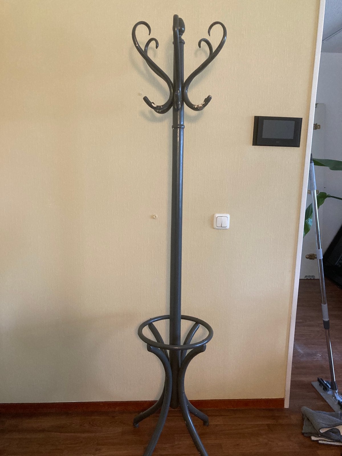 Thonet kapstok, Ophalen, Gebruikt, Staande kapstok, 150 tot 200 cm