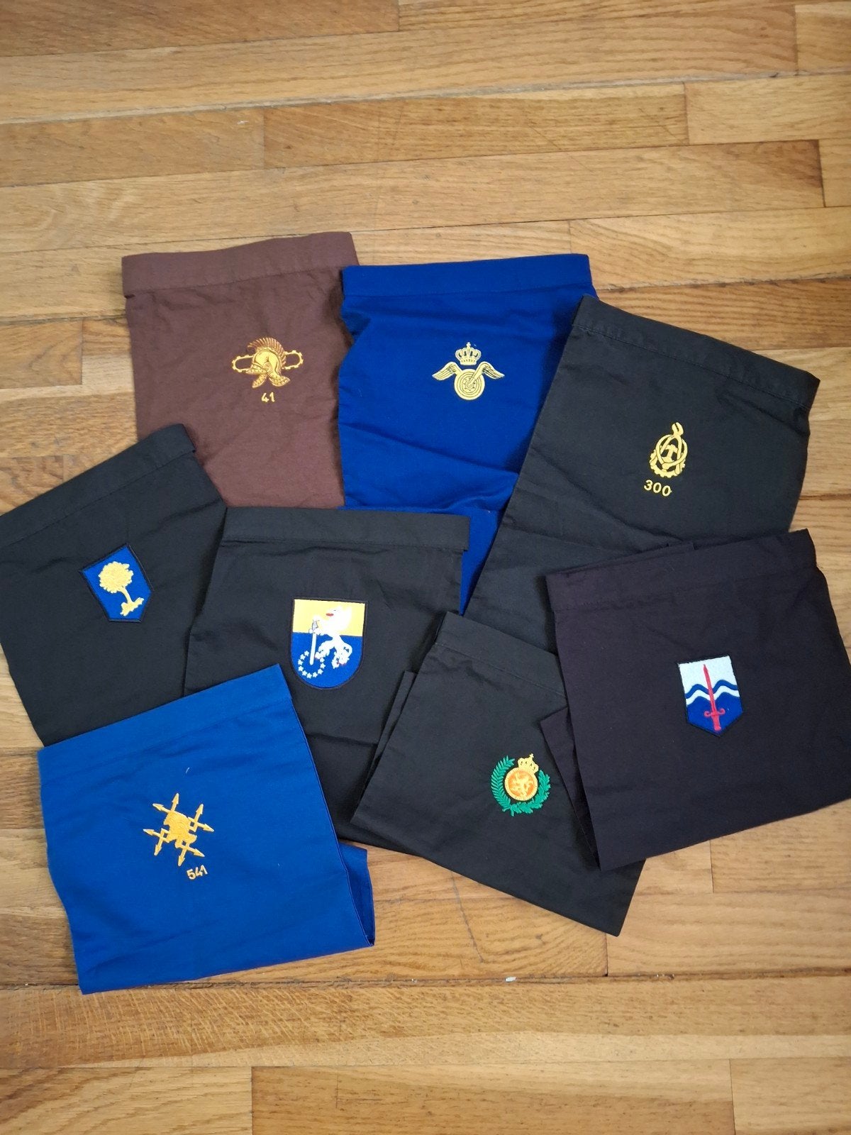 Onderdeels sjaaltjes, Ophalen of Verzenden, Landmacht, Nederland, Kleding of Schoenen