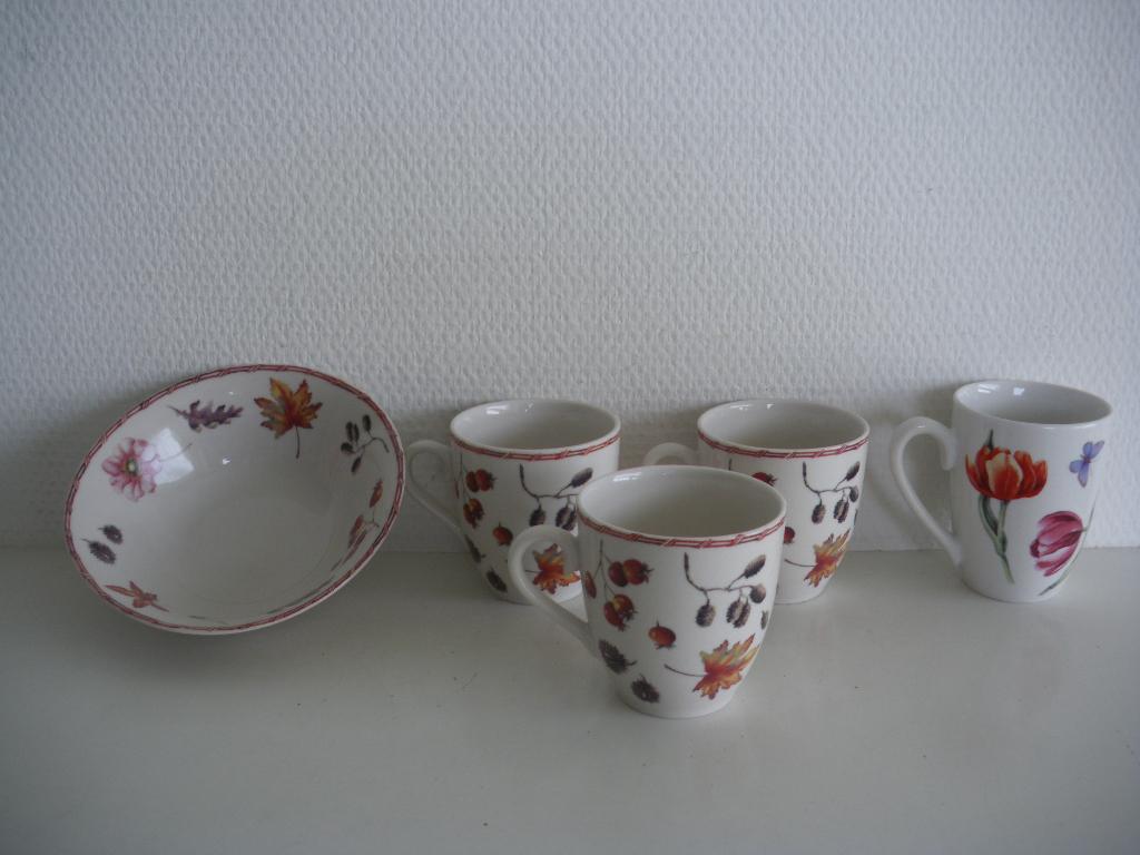 Janneke Brinkman Seasons servies, Huis en Inrichting, Keuken | Servies, Ophalen of Verzenden, Zo goed als nieuw, Bord(en), Wedgwood