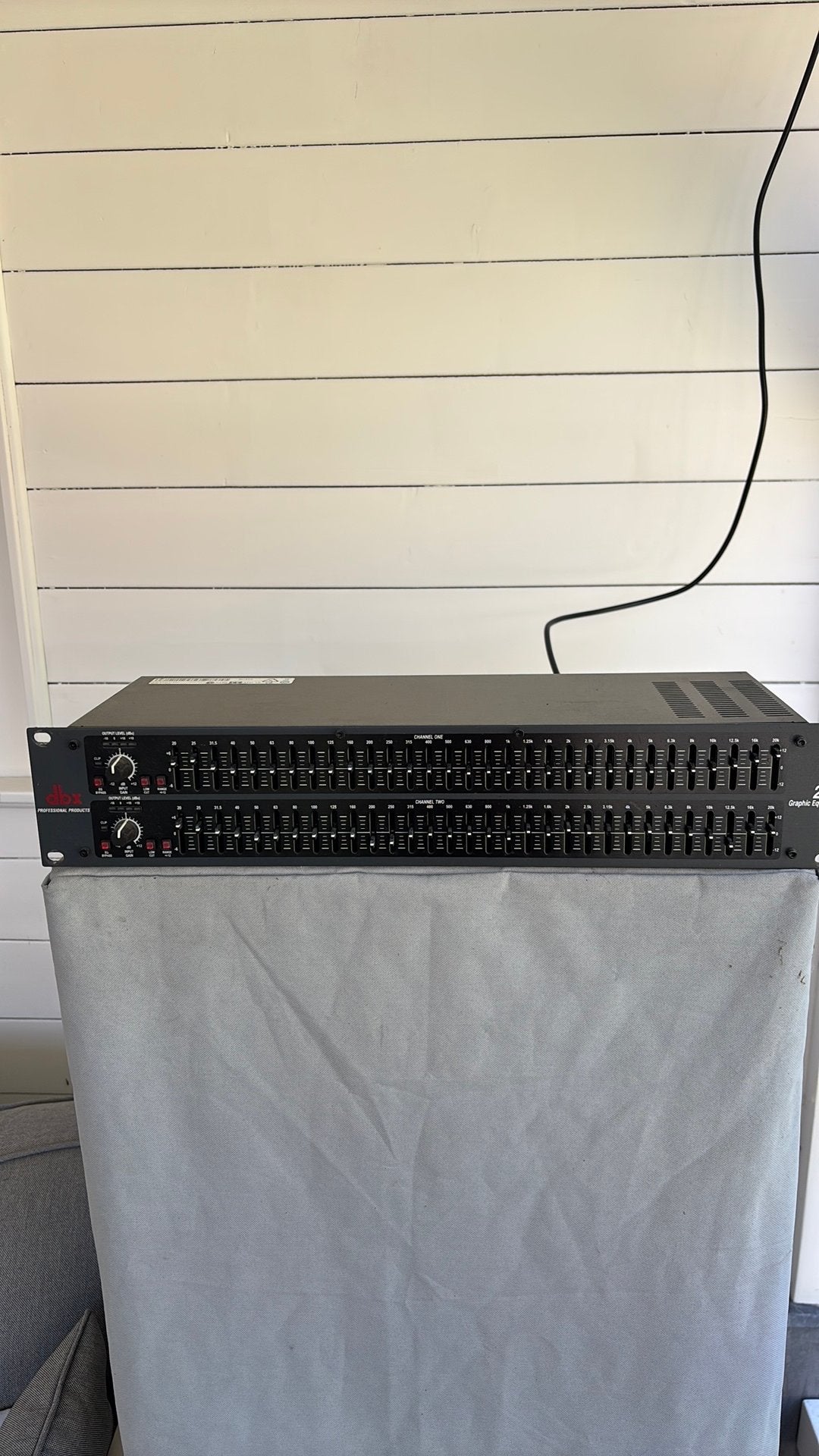 DBX 231 dubbele equalizer, Audio, Tv en Foto, Ophalen, Zo goed als nieuw, Audio