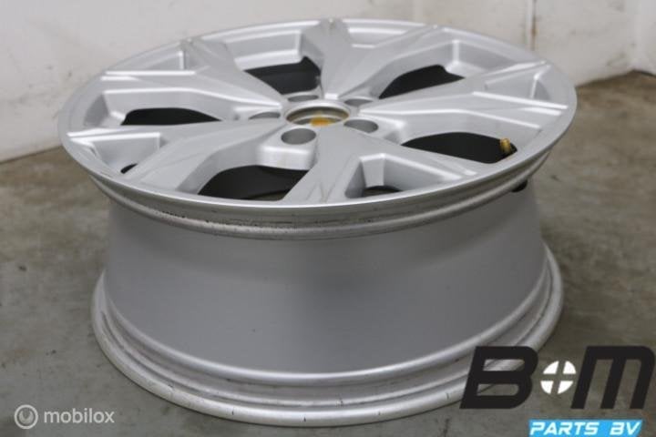 NIEUWSTAAT! Org. 1 losse 17 inch velg Audi A1 GB 82A601025S, Gebruikt, Velg(en)