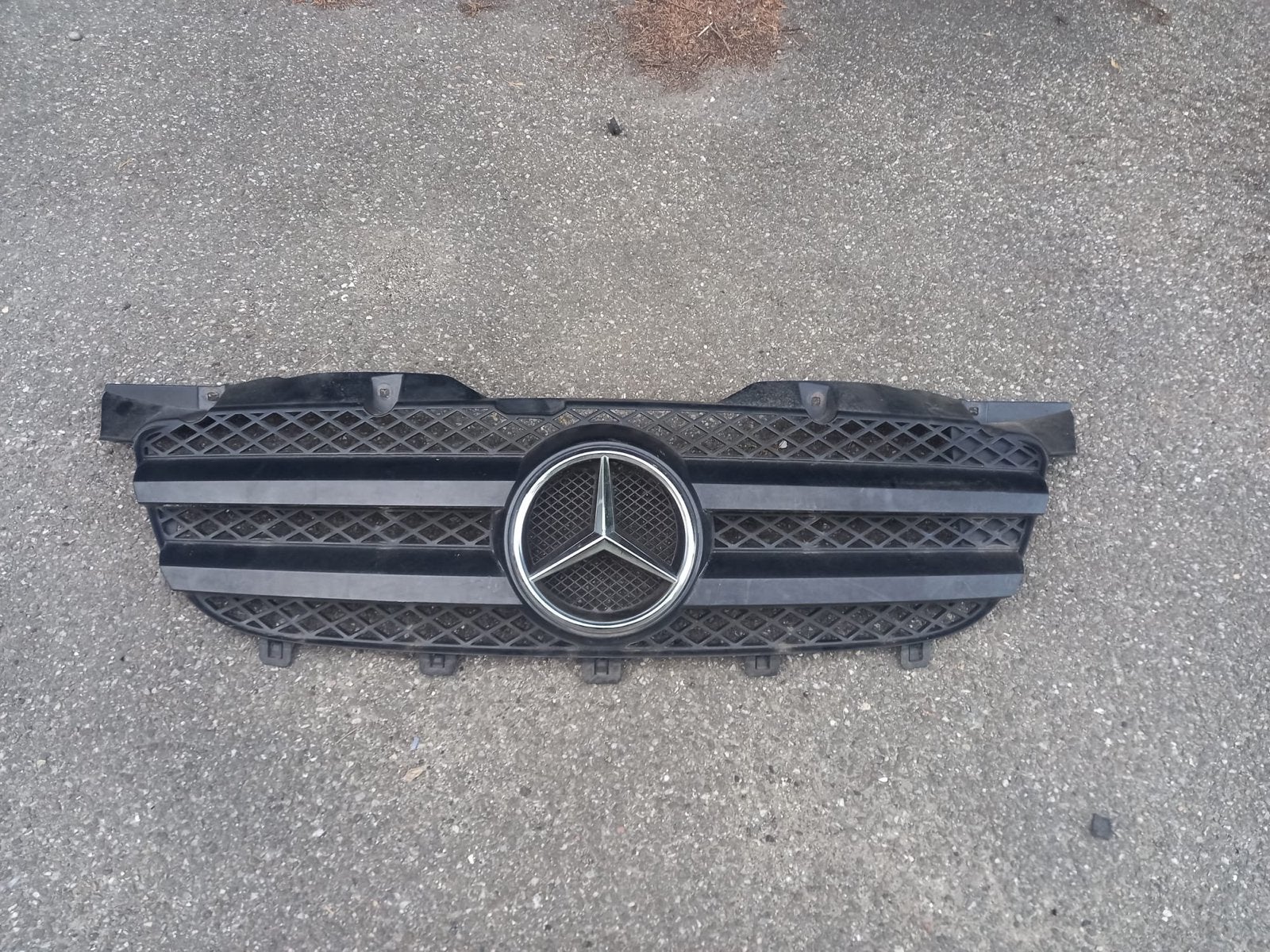 Mercedes-Benz Grille -Sprinter, Ophalen, Gebruikt, Voor, Mercedes-Benz