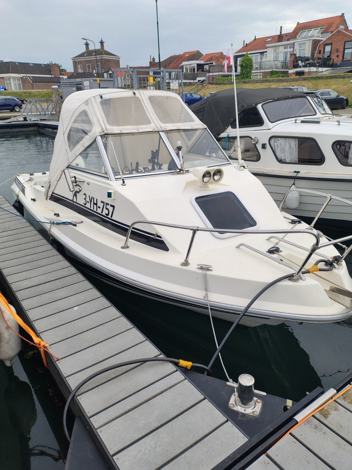 Beekman Fish Cabin met 115pk Evinrude E-TEC en trailer, Ophalen, Buitenboordmotor, Beekman, Trailer