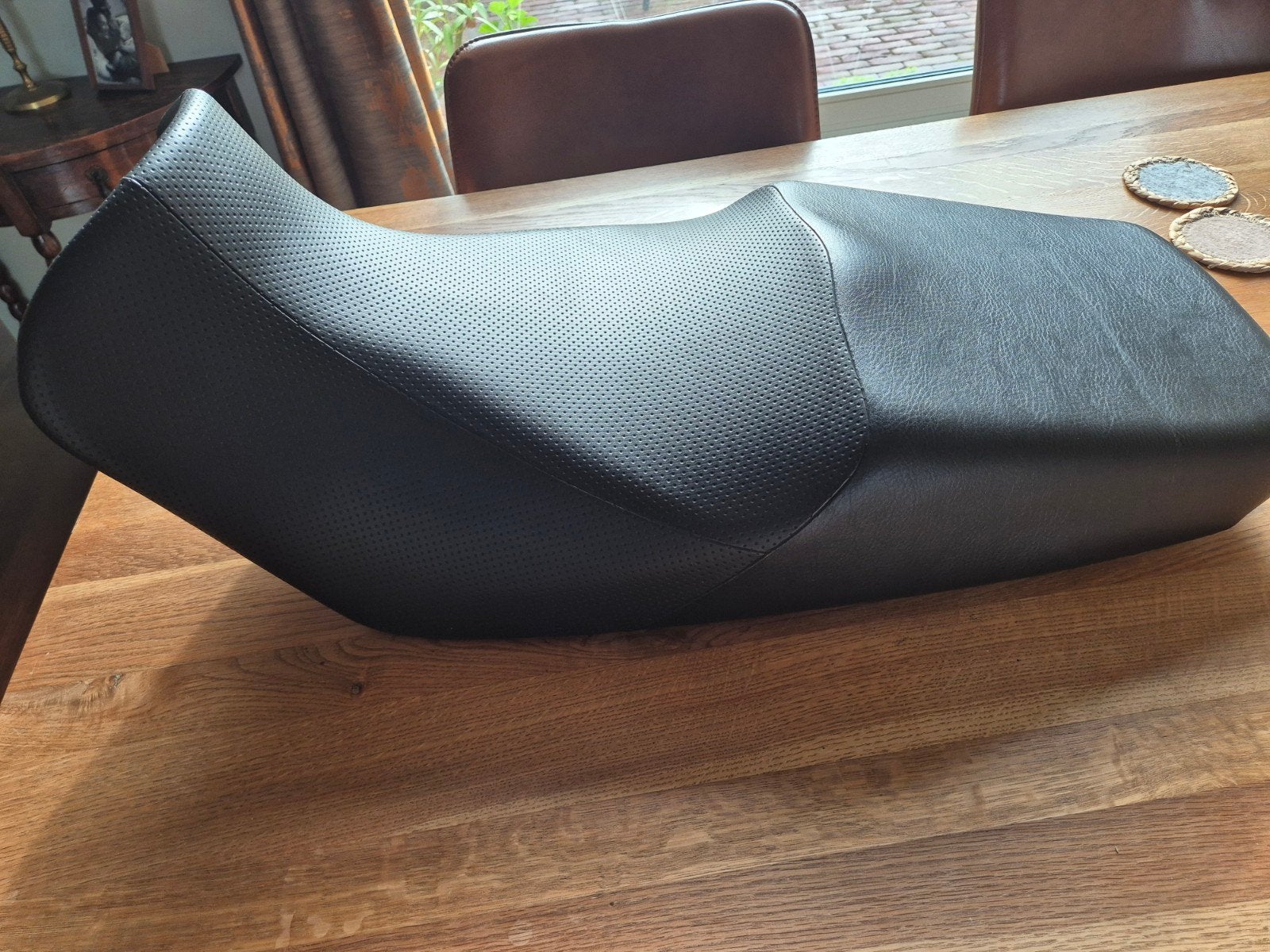 Zadel Suzuki DL650A V-STROM bj2010 (excl. rubbers), Motoren, Ophalen of Verzenden, Gebruikt