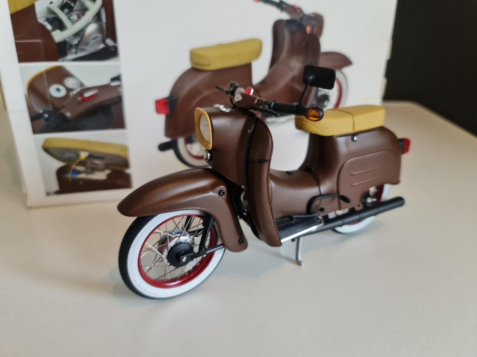 Schuco Simson Schwalbe KR51/1 & NSU Quickly Custom 1:10, Ophalen of Verzenden, Zo goed als nieuw, Motor